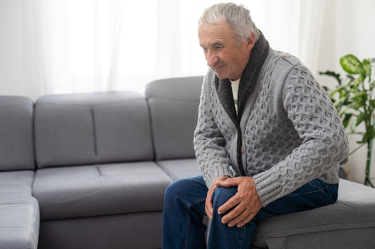 Mal au genou ? Zoom sur les causes, les symptômes et solutions !